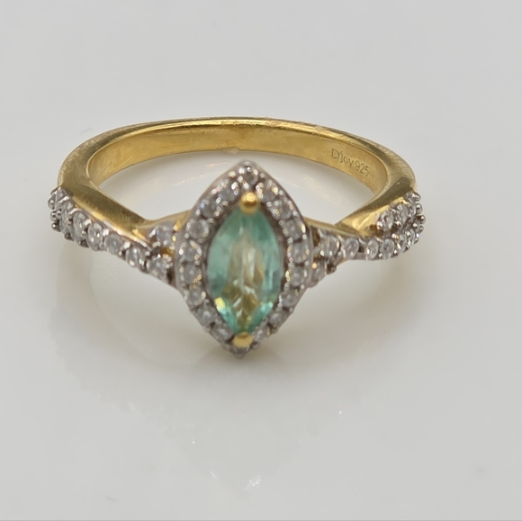 Estate Jewelry - NWOT Genuine Ethiopian Emerald and Moissanite Halo Ring Size 7